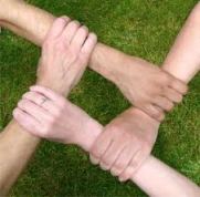 sinergias-manos unidas